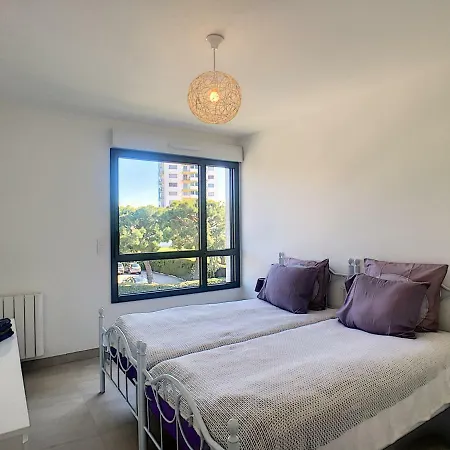 Apartement Aeroport Cote D'azur *